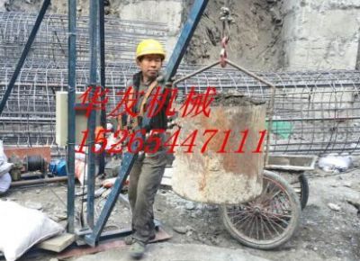 點(diǎn)擊查看詳細(xì)信息<br>標(biāo)題：華友機(jī)械建筑 挖樁 打井用小吊機(jī) 閱讀次數(shù)：6920